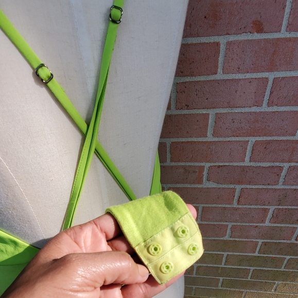 V- Neck Bodysuit Green Size S - Picture 5 of 9